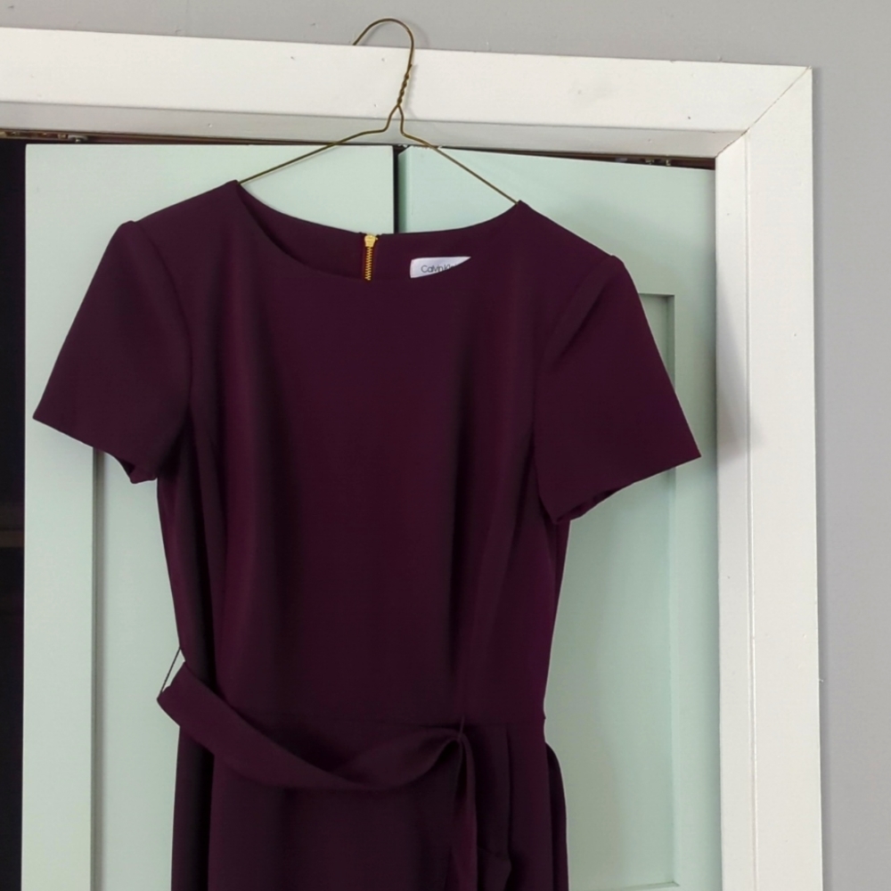 Dress - Picture 2 of 3
